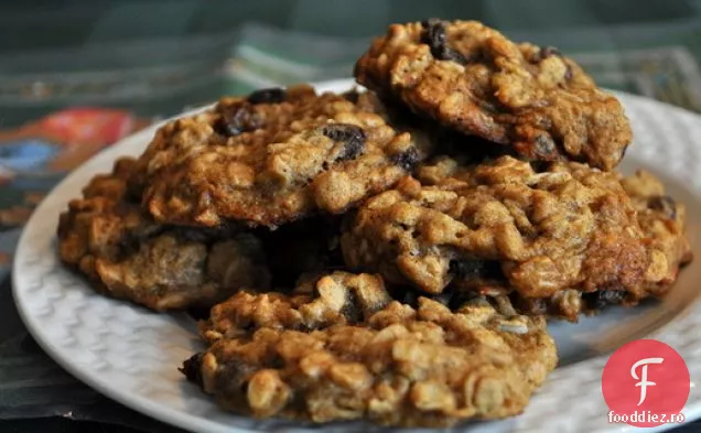 Chai Fulgi De Ovăz Stafide Cookie-Uri