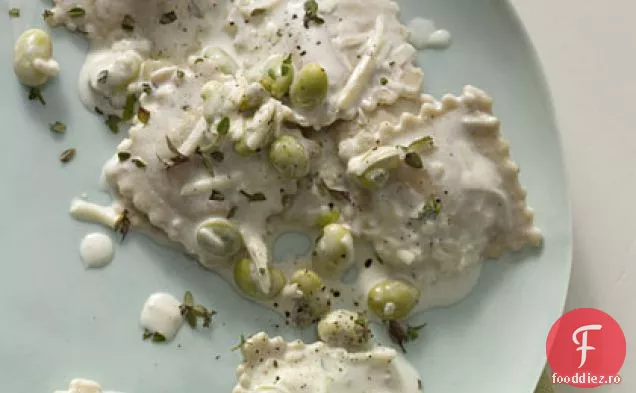Ravioli și Edamame în sos parmezan