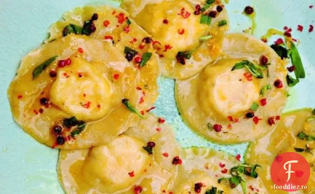 Gatiti cartea: Ravioli de lamaie si branza de capra