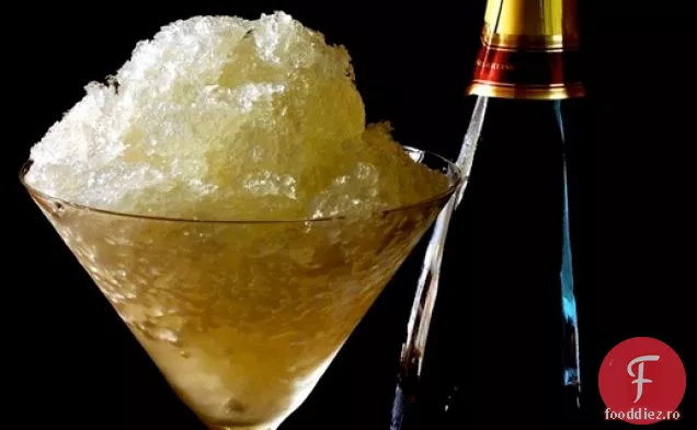 Scooped: Prosecco, lămâie și granita de ghimbir