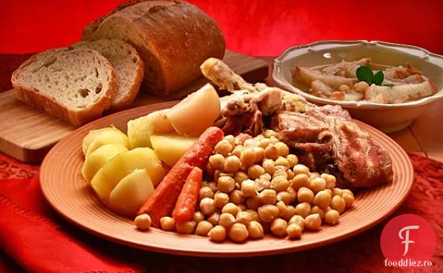 Masă în oală (puchero)