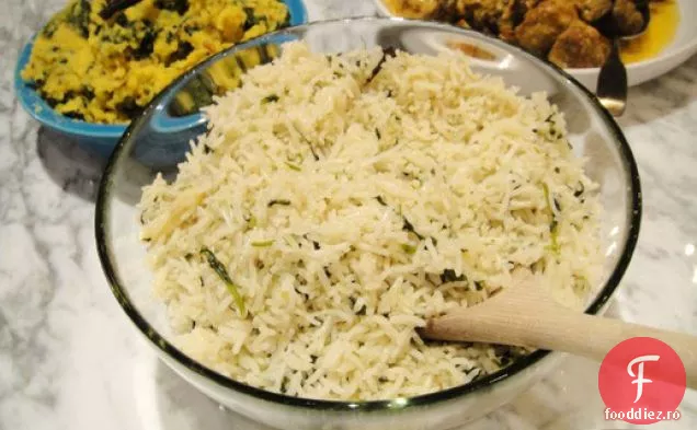 Gatiti cartea: orez din Sri Lanka cu coriandru si iarba de lamaie