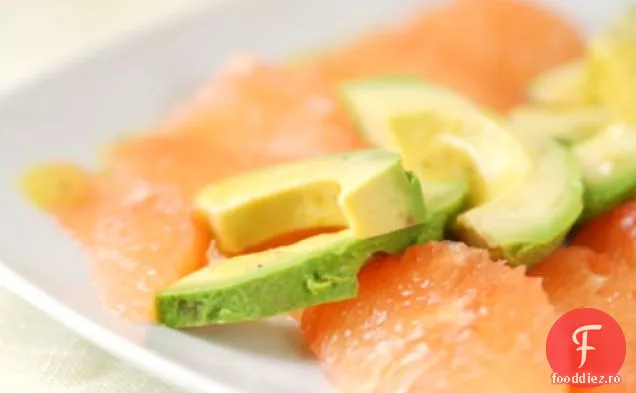 Gatiti cartea: Grapefruit Rubin, Avocado si salata de spanac