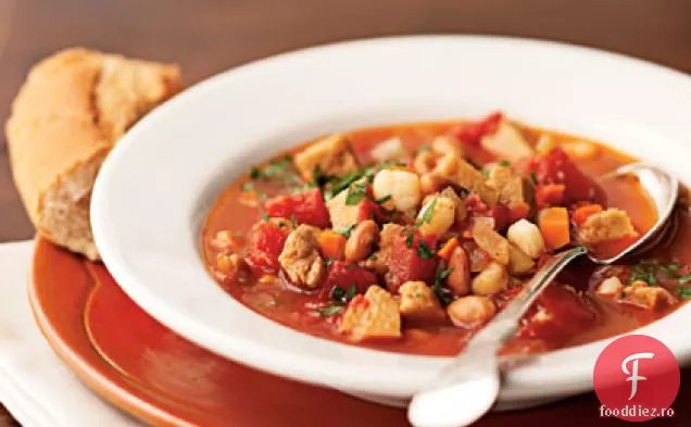 Seitan afumat, fasole Pinto și tocană de Hominy