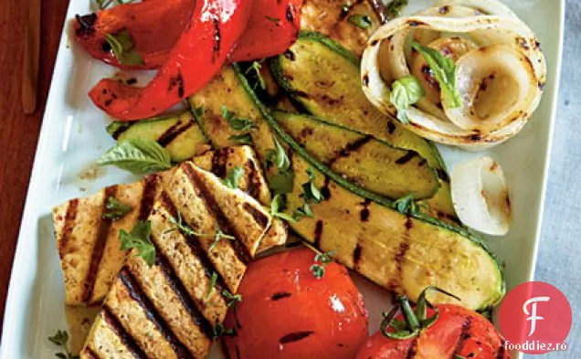 Tofu la grătar cu legume Ratatouille