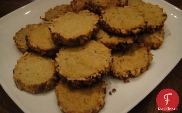 Gatiti cartea: biscuiti Stilton si nuc