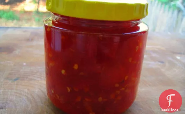 Gatiti cartea: dulceata picanta de rosii