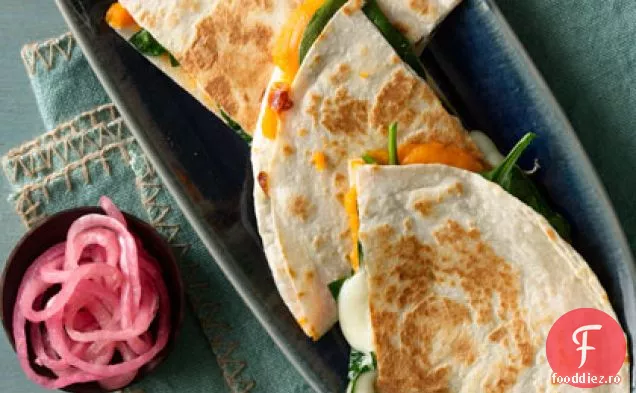 Quesadillas de cartofi dulci și spanac