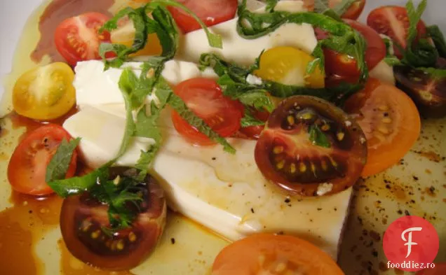 Gatiti cartea: salata de rosii Cherry si Tofu