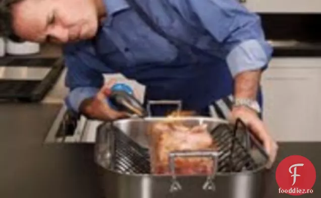 Gatiti cartea: Blowtorch Prime Rib Roast cu crema de hrean
