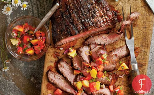 Friptură de flanc de melasă la grătar cu Salsa de pepene verde