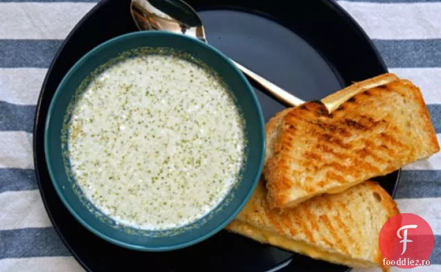 Cina În Seara Asta: Supă Cremoasă De Broccoli