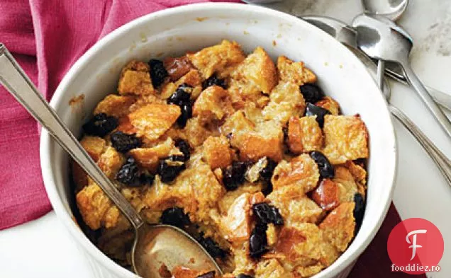 Budincă De Pâine Cu Prune Brandied-Vanilie