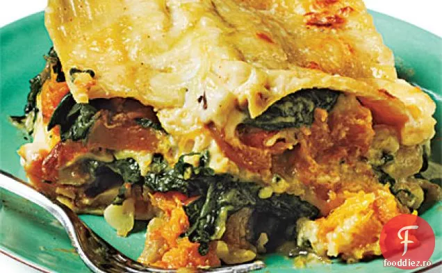 Dovlecei de nucă, ceapă caramelizată și lasagna cu spanac