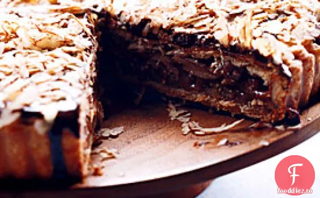 Tarta cu miere-Pecan cu glazura de ciocolata