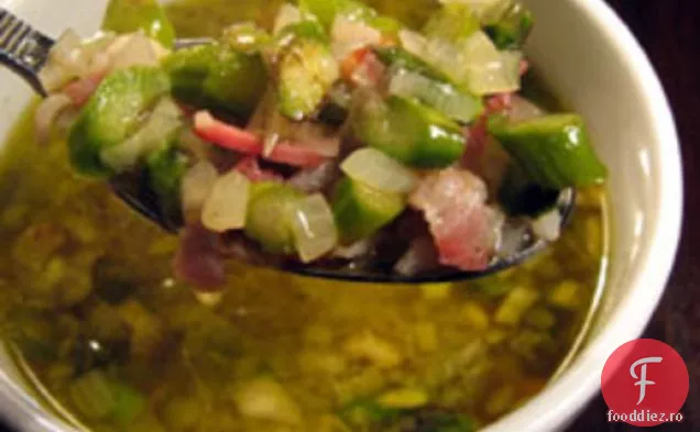 Cina in seara asta: sparanghel si supa de orez cu Pancetta si piper negru