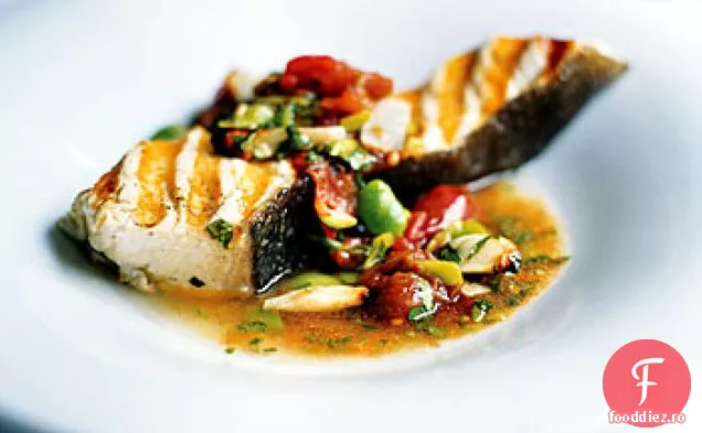 Halibut la grătar cu fasole Lima și sos de roșii prăjite
