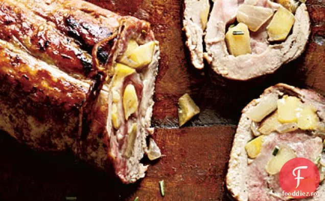 Ruladă de porc cu mere și rozmarin