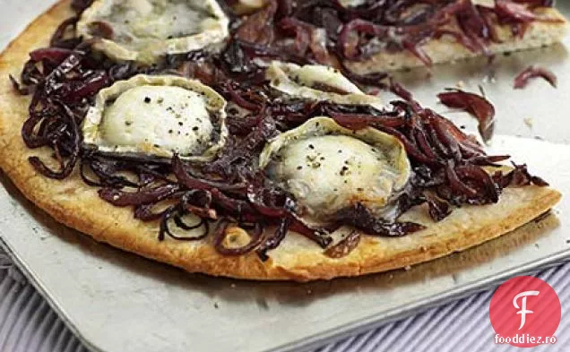Pizza cu ceapă brânză