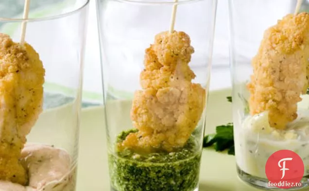 Pui pe băț cu sosuri italiene de scufundare