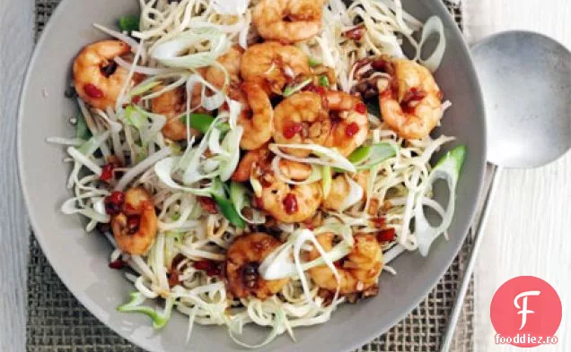 Creveți de ardei iute cu usturoi cu tăiței de susan