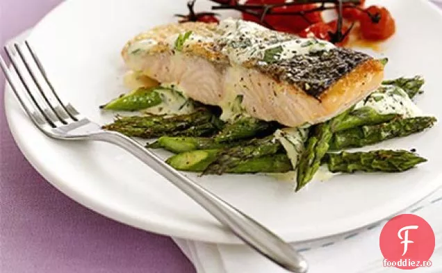 Somon cu tarhon Hollandaise