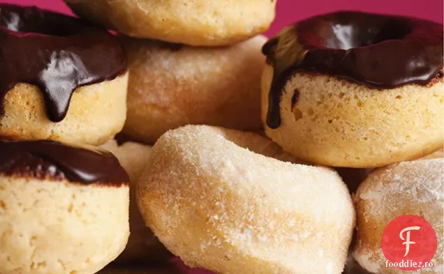 Gogoși De Tort La Cuptor