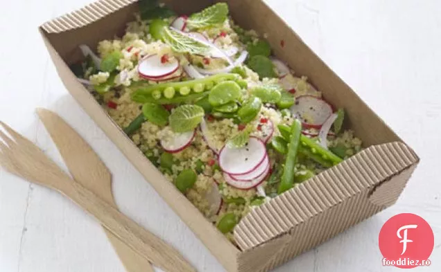 Salată Bulgur și fasole largă cu pansament zesty