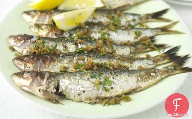 Sardine cu firimituri crocante de boia