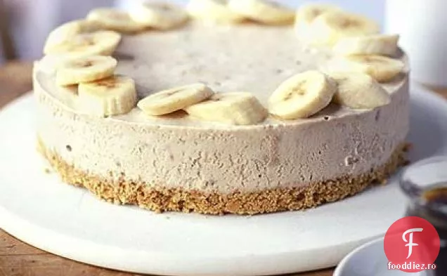 Cheesecake cu banane și unt de arahide congelate