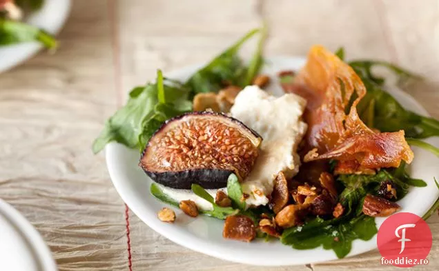 Rucola cu smochine, Ricotta, Prosciutto și Marțipan afumat