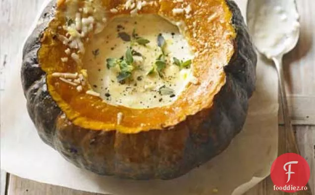 Prăjiți dovleac cu smântână, cimbru și parmezan