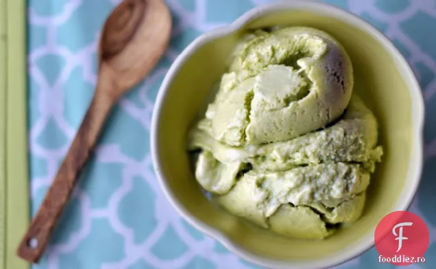 Iaurt Congelat Cu Avocado