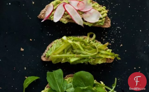 Pâine Prăjită Cu Avocado