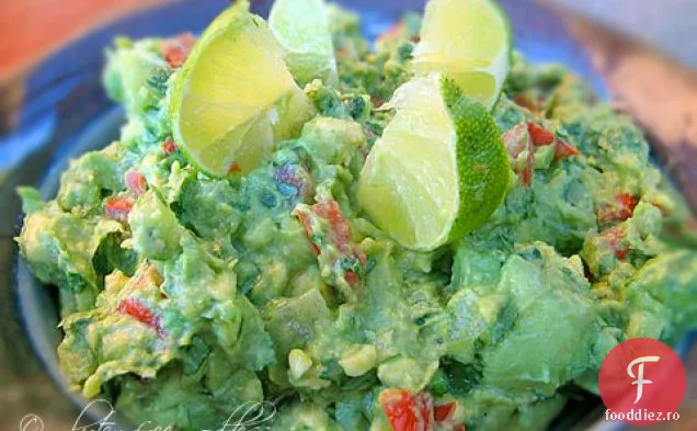 Guacamole Cu Tomatillos