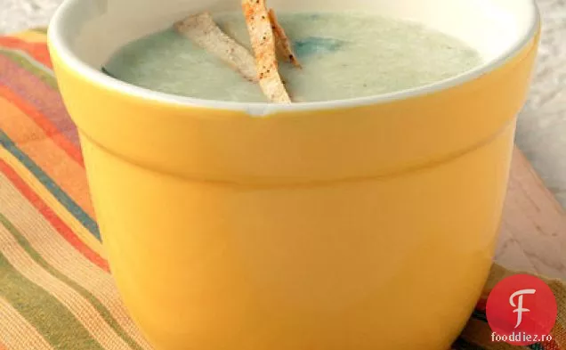 Supă de Avocado răcită cu chipsuri de Tortilla