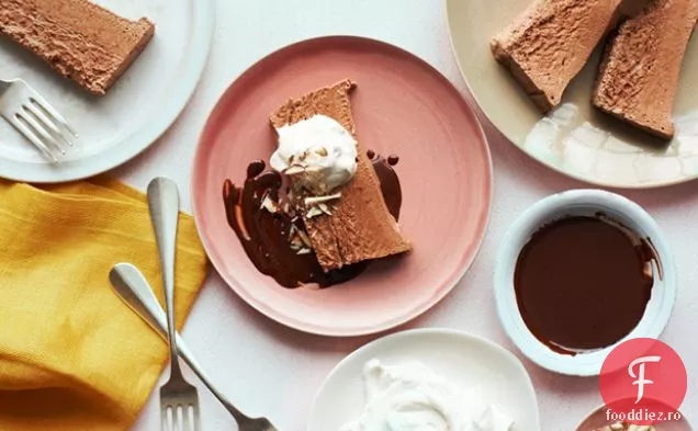 Semifreddo de ciocolată cu Chile-sos de ciocolată