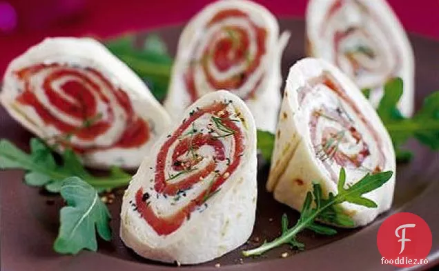 Rotollos de somon afumat