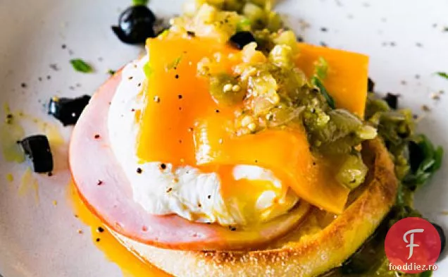 Salsa Verde Ouă Benedict