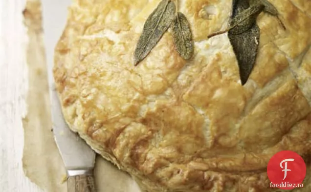 Suc de fructe și salvie pithivier