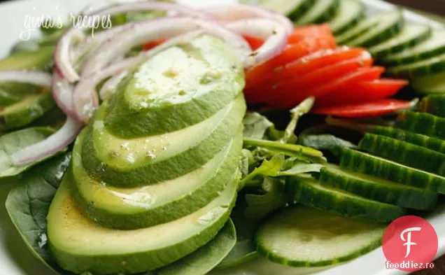 Salată De Avocado Cu Vinetă De Citrice