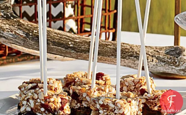 Pop-Uri De Cereale De Orez Cu Nucă De Cocos-Granola
