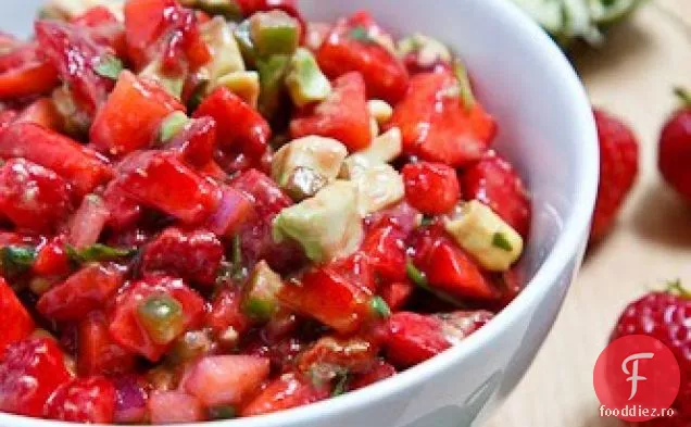 Salsa de căpșuni și Avocado
