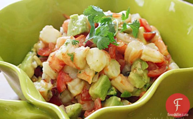 Salată Zesty Lime Shrimp Și Avocado