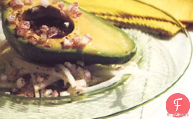 Salată De Avocado Și Jicama