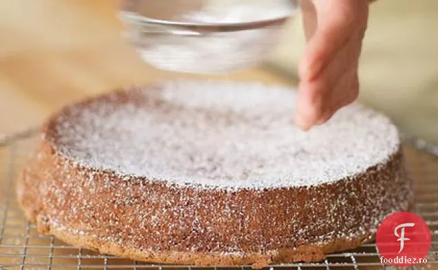 Tort De Ciocolată-Migdale