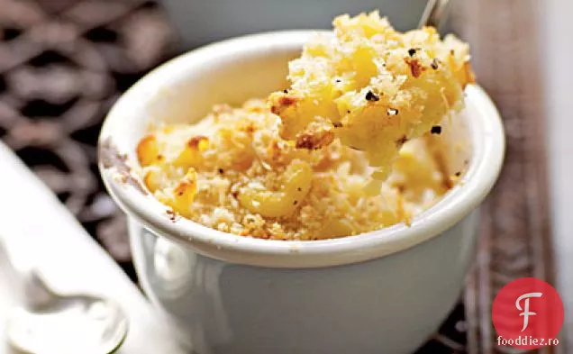 Macaroane cu trei brânzeturi și brânză