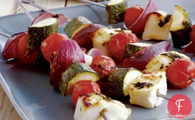 Halloumi kebab cu cimbru și lămâie