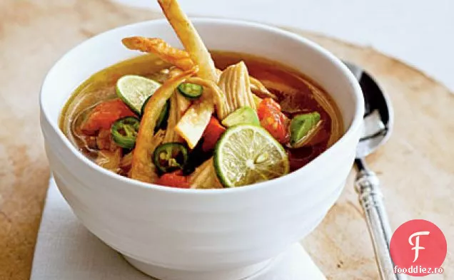 Supă de pui și Lime Yucatecan