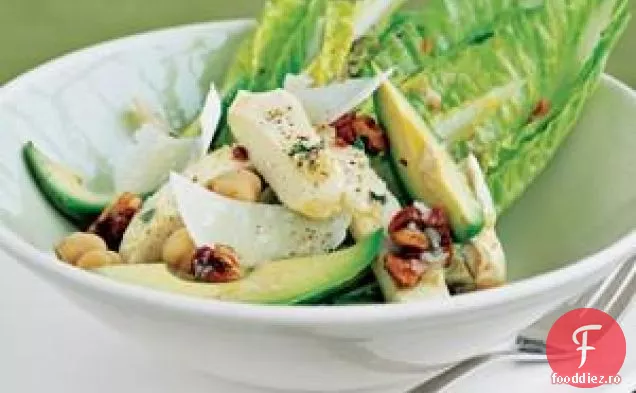 Salată Caesar Cu Pui Și Avocado